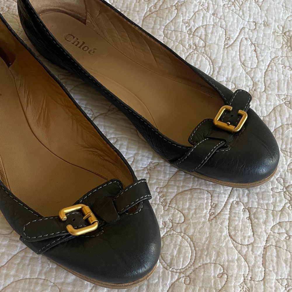 Chloé Black Leather Ballet Flats with Petite Gold Buckle